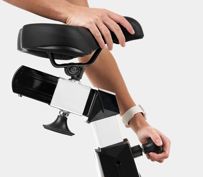 Adjustable height adjustment Adjustable height adjustment